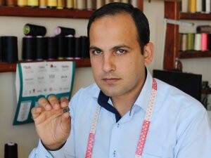 Babasına inat dünyanın en küçük kotunu dikti