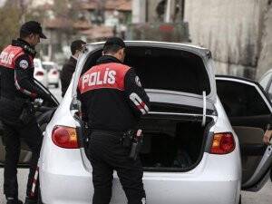 3 ilde çalıntı otomobil operasyonu: 15 gözaltı