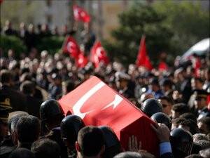 Askeri araca hain tuzak: 3 asker şehit!