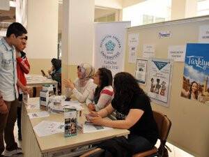NEÜ MESLEK TANITIM FUARINA EV SAHİPLİĞİ YAPIYOR