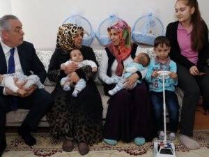 4 çocuklu aileye üçüz bebek sürprizi