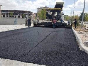 Cihanbeyli'de asfaltlama çalışmaları sürüyor