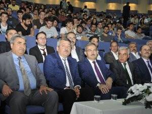Selçuk'ta teknoloji konuşuldu