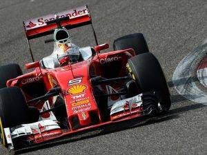 Vettel 5 sıra geriden başlayacak