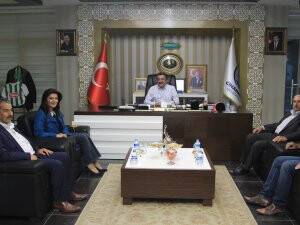 Ayşe Türkmenoğlu'ndan Başkan Kale'ye ziyaret