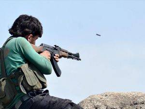 Suriyeli muhalifler 6 DAEŞ militanını öldürdü