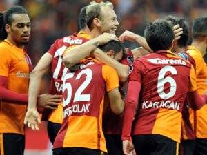 Aslan, Arena'dan Kartal'ı çıkartmıyor