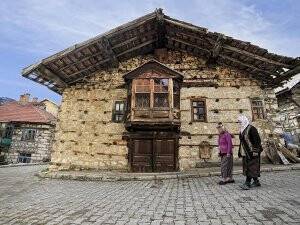 Kadrajda Derebucak Var