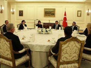 Davutoğlu yüksek yargının başkanlarıyla bir araya geldi