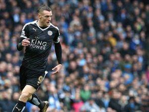 Premier Lig'de yılın futbolcusu Vardy