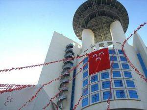 'Kurultayın yapılması hukuken mümkün değil'