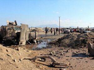 Yemen'de askeri karargahta intihar saldırısı: 25 ölü, 60 yaralı