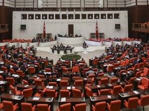 Dokunulmazlık oylamasında 2. madde kabul edildi