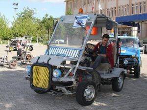 Öğrenciler hurdadan araçlar yapıyor