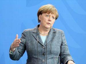 Almanya Başbakanı Merkel: Türkiye, Avrupa'ya doğrudan komşu olan önemli bir partner