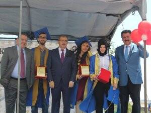 Cihanbeyli'de mezuniyet sevinci