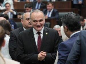 Bakanlık haberini grup toplantısında aldı