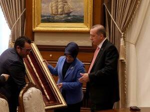 Cumhurbaşkanı Erdoğan Fatma Toru'yu kabul etti