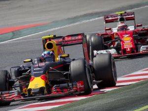 Monaco'da pole pozisyonu Ricciardo'nun