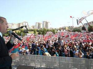 'Paris'teki olaylardan ben de endişeliyim, kaygılıyım'