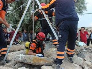 Kuyuya düşen kadın hayatını kaybetti