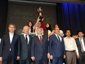 Ödüller sahiplerini buldu