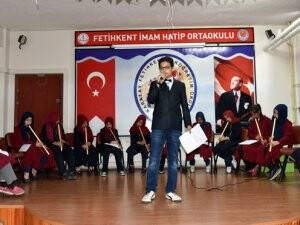 Fetihkent İHO'da tasavvuf konseri