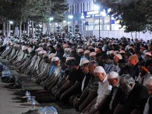 Teravih namazları başlıyor