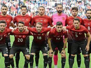 A Milliler EURO 2016 ile şampiyonada 4. kez boy gösterecek