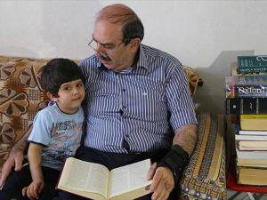 Baba ve oğul Esed hayatını kararttı