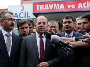 Sağlık Bakanı Akdağ terör saldırısında yaralananları ziyaret etti