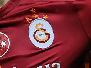 Galatasaray'da teknik direktör arayışları sürüyor