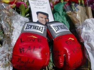 Muhammed Ali son yolculuğuna uğurlanıyor