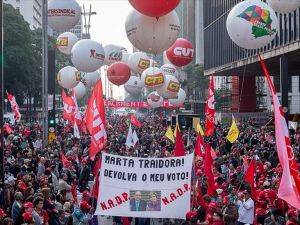 Brezilya'da geçici Devlet Başkanı Temer protesto edildi