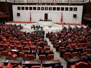 Meclis 'Maarif Vakfı Kanunu Tasarısı' için mesai yapacak