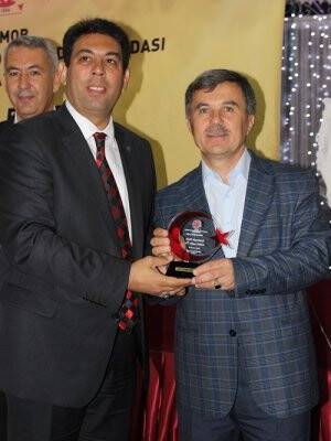 Hasan Çağla’ya anlamlı plaket