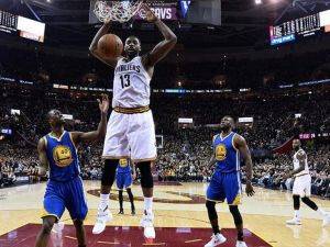 Cleveland Cavaliers NBA final serisini son maça taşıdı