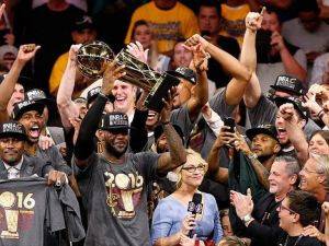 Cavaliers tarihinde ilk kez şampiyon