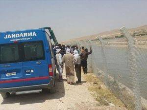 Sulama kanalına düşen kız çocuğu kayboldu