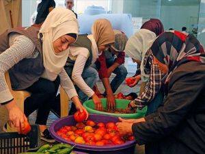 Lübnan'da ortak bir ramazan sofrası: SAWA Mutfağı
