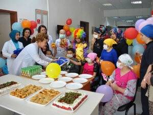 Meram Tıp'ta çocukların yüzü güldü