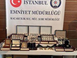 İstanbul'da 21 milyon 500 bin liralık lüks saat operasyonu