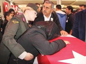 ŞEHİDİMİZ DUALARLA UĞURLANDI