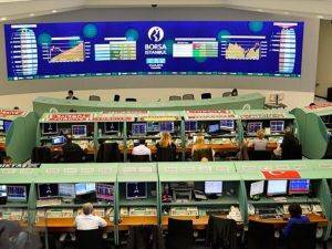 Borsa yılın ilk yarısında yatırımcısını sevindirdi