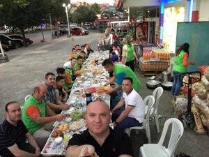 Ali Kaya Havzan şubesi ekibi ile iftarda