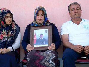 'Çok şükür bayrağımız yere inmedi'