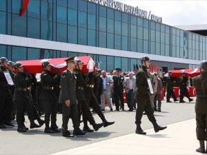 Giresun'da düşen askeri helikopterde hayatını kaybeden 7 kişi için tören