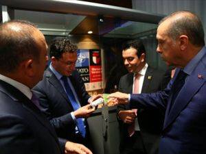 Cumhurbaşkanı Erdoğan, Bulgar bakana sigarayı bıraktırdı