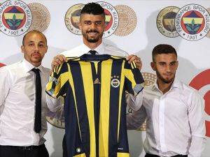 Fenerbahçe'de 3 imza
