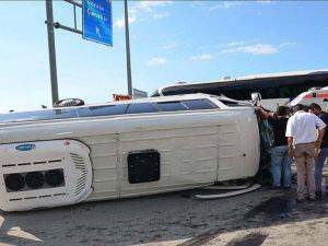 Giresun'da otobüs ile minibüs çarpıştı: 24 yaralı